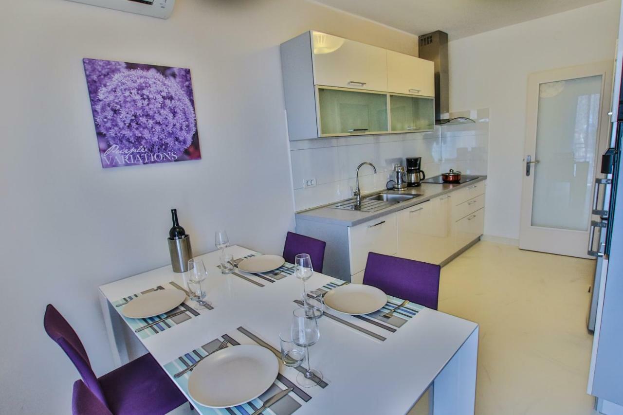 Family Beach Apartments Peroj Eksteriør bilde